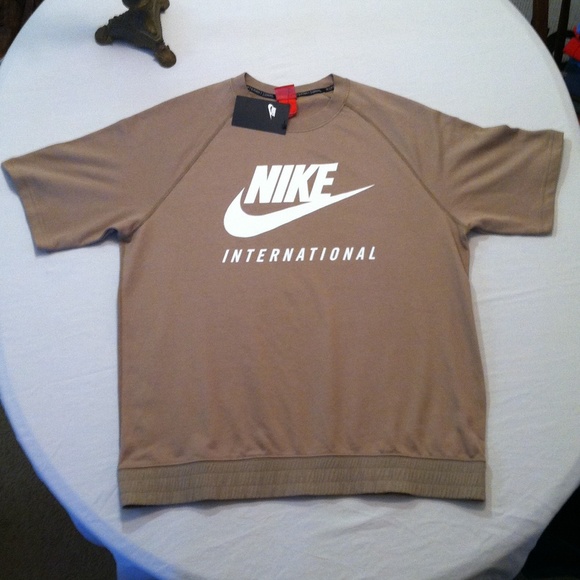 Nike Other - NWT LARGE NIKE INTERNATIONAL T SHIRT UNIQUE!